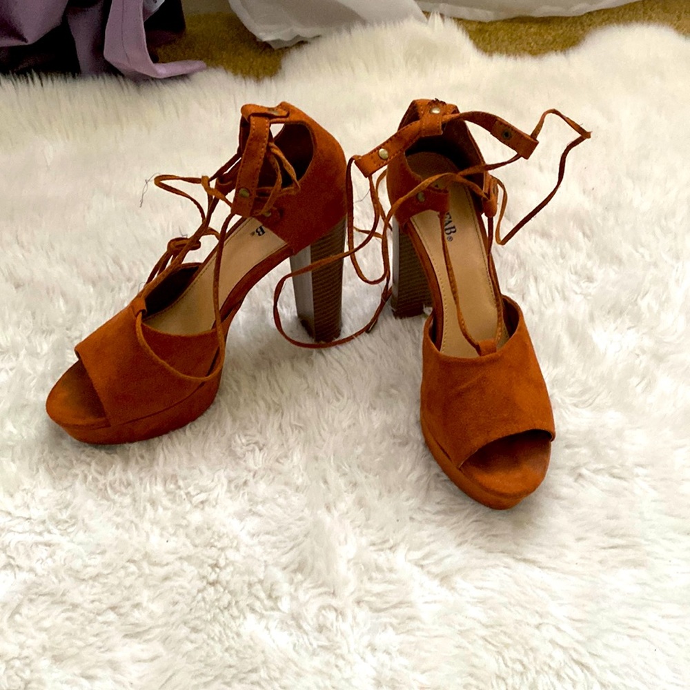 JUSTFAB YANA 5” Burnt Orange tie up block heels
